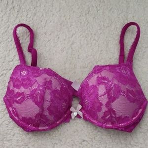 Victoria's Secret body by Victoria push up bra 32C